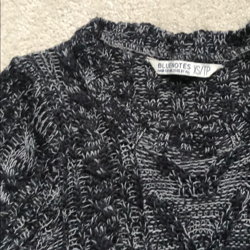 Bluenotes sweater - Picture 2 of 3